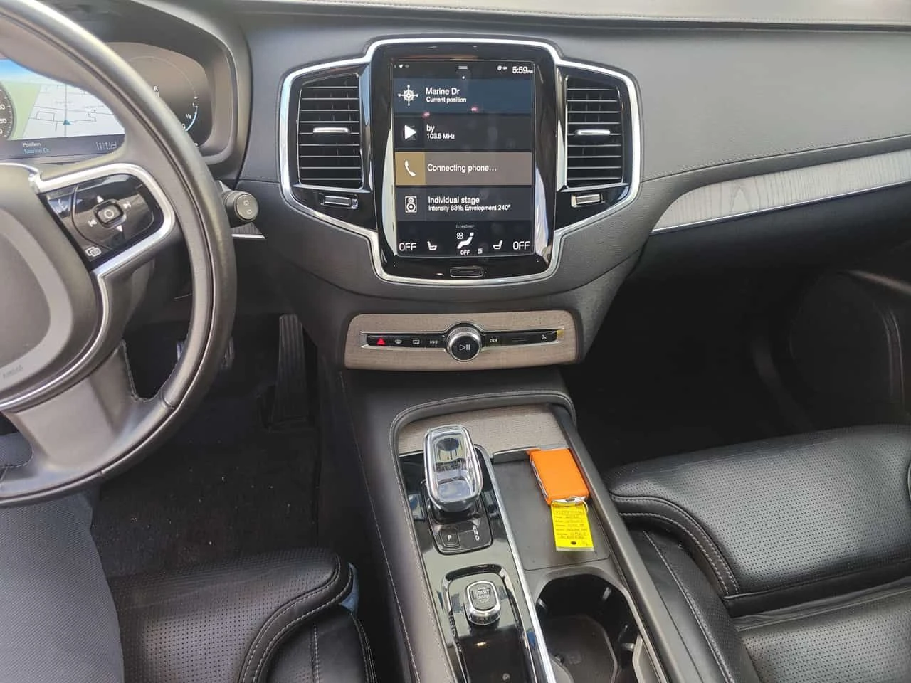 Volvo Xc90  | Inscription | B&W | HEAD-UP | PANO | 360 | , снимка 9 - Автомобили и джипове - 53985727