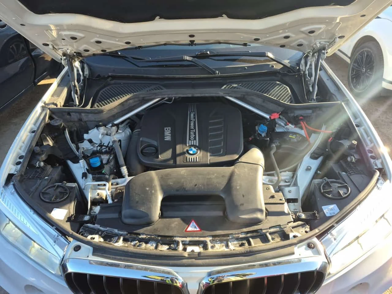 BMW X5 * XDRIVE35D* PANO * H/K * ПОДГРЕВИ * 360 * KEYLESS, снимка 17 - Автомобили и джипове - 54015040