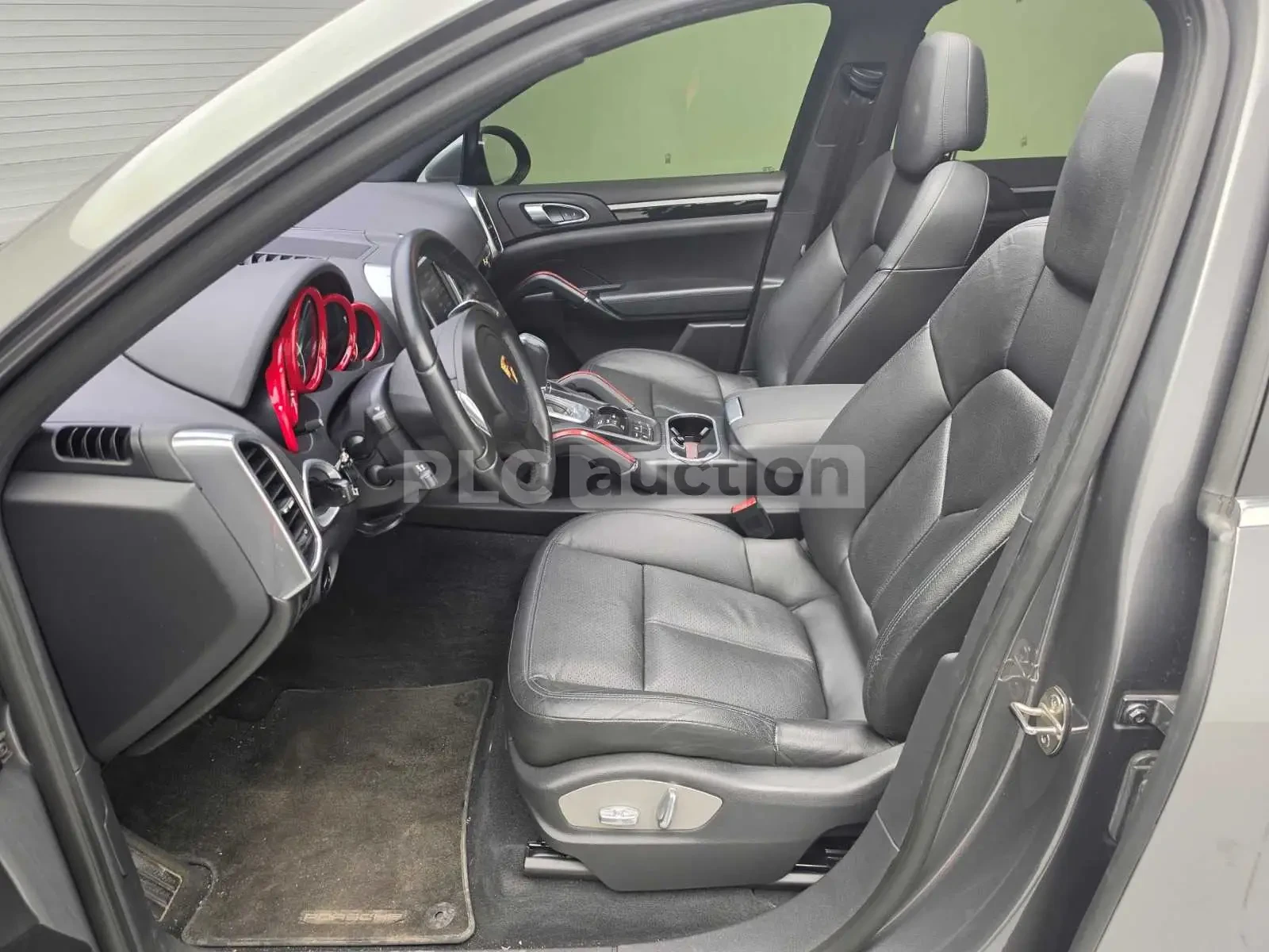 Porsche Cayenne AWD V6| KAMERA| PANO| ������� | Mobile.bg � ����������� 8