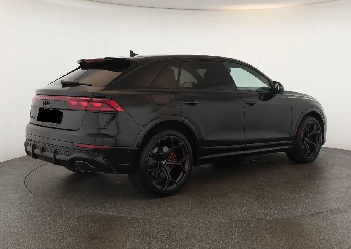 Audi RSQ8 PERFORMANCE / B&O / CERAMIC / HD MATRIX / PANO /, снимка 4 - Автомобили и джипове - 55048850