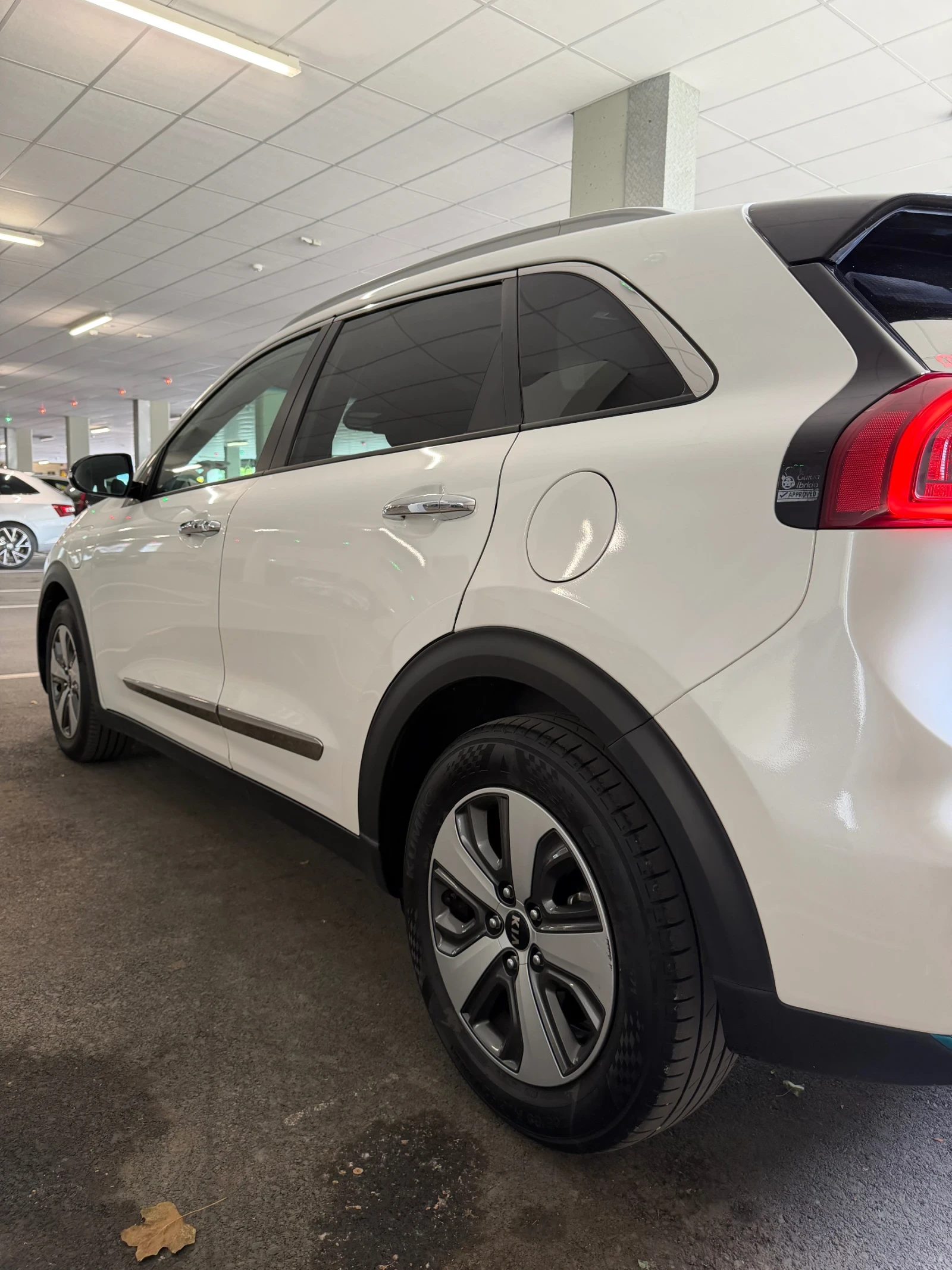 Kia Niro Plug in Hybrid, снимка 7 - Автомобили и джипове - 55157490