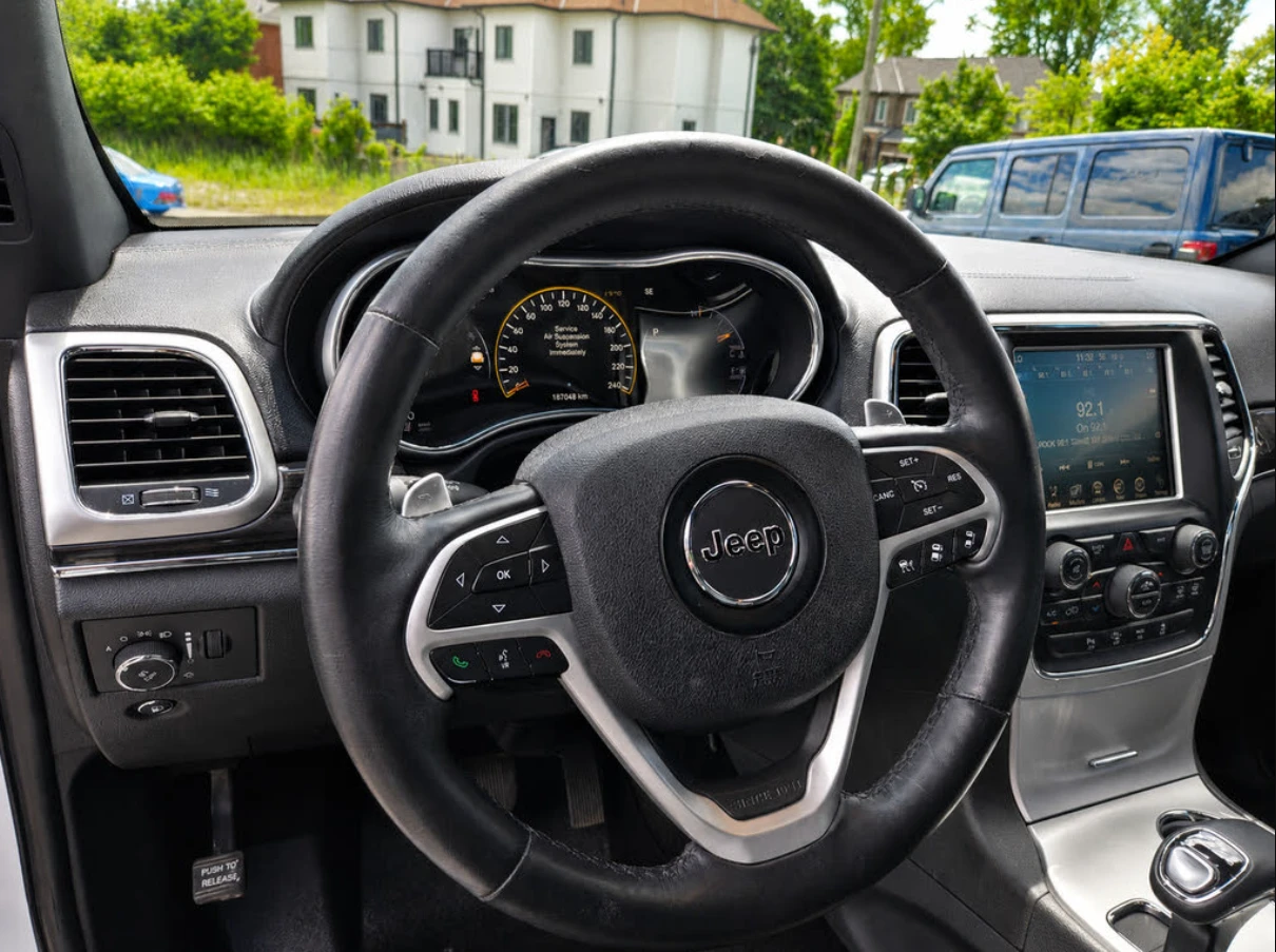 Jeep Grand cherokee AWD* Камера* Кожа* Панорама* КРАЙНА ЦЕНА* , снимка 6 - Автомобили и джипове - 55161167
