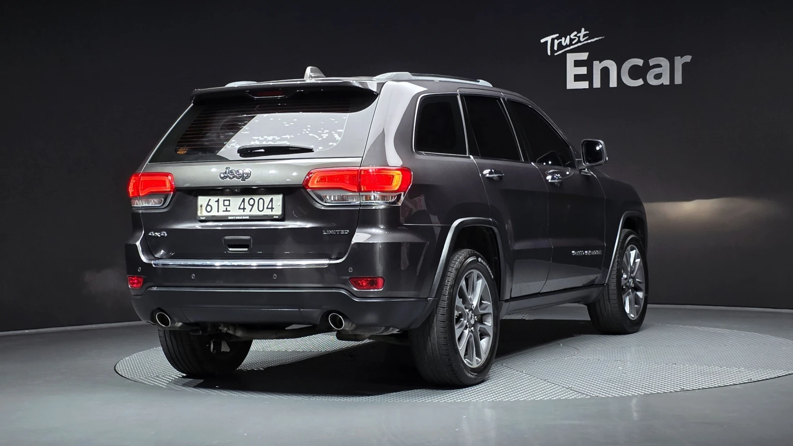 Jeep Grand cherokee LIMITED / 3.6 / ПОДГРЕВИ / ПАНОРАМА / НА ПРУЖИНИ, снимка 2 - Автомобили и джипове - 55525736