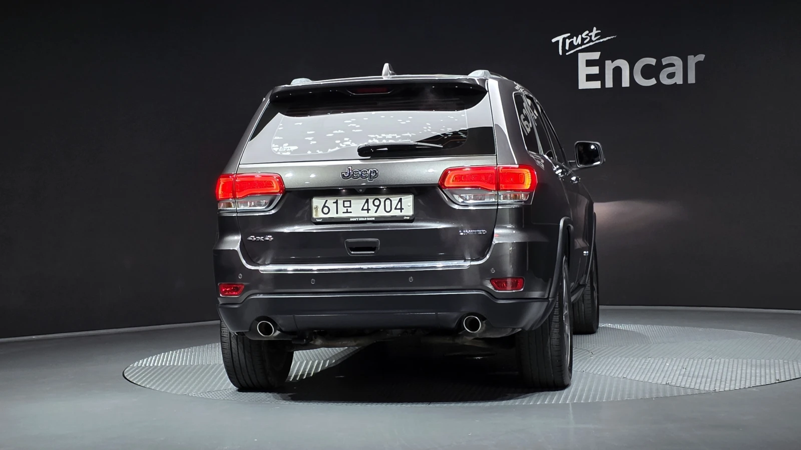Jeep Grand cherokee LIMITED / 3.6 / ПОДГРЕВИ / ПАНОРАМА / НА ПРУЖИНИ, снимка 4 - Автомобили и джипове - 55525736