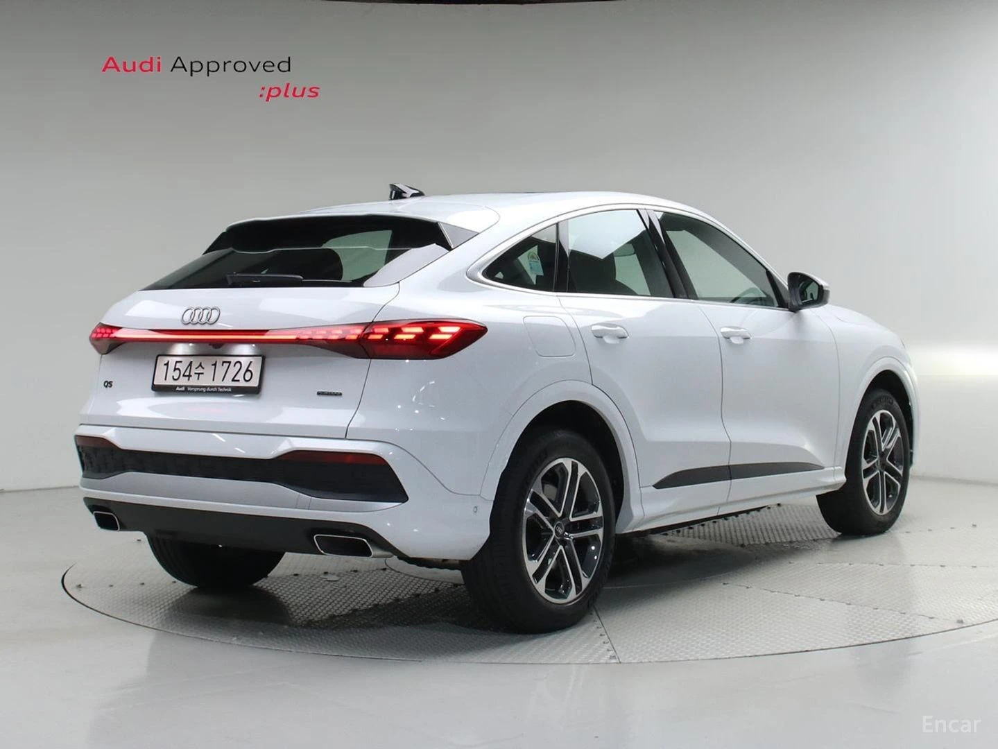 Audi Q5 40TFSI* QUATTRO* S LINE* PANO* ПОДГРЕВ* ОБДУХВАНЕ*, снимка 2 - Автомобили и джипове - 55640346