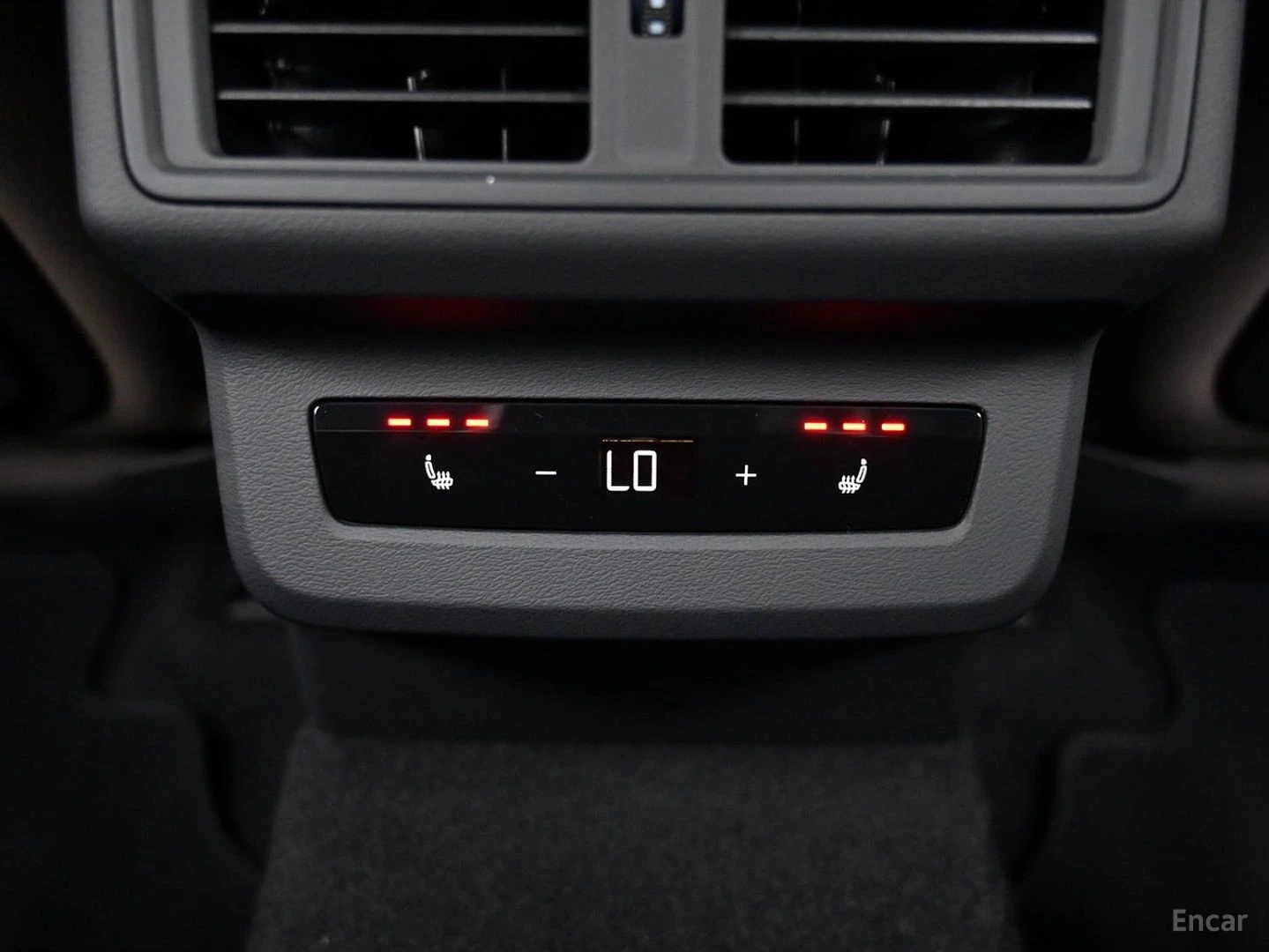 Audi Q5 40TFSI* QUATTRO* S LINE* PANO* ПОДГРЕВ* ОБДУХВАНЕ*, снимка 15 - Автомобили и джипове - 55640346
