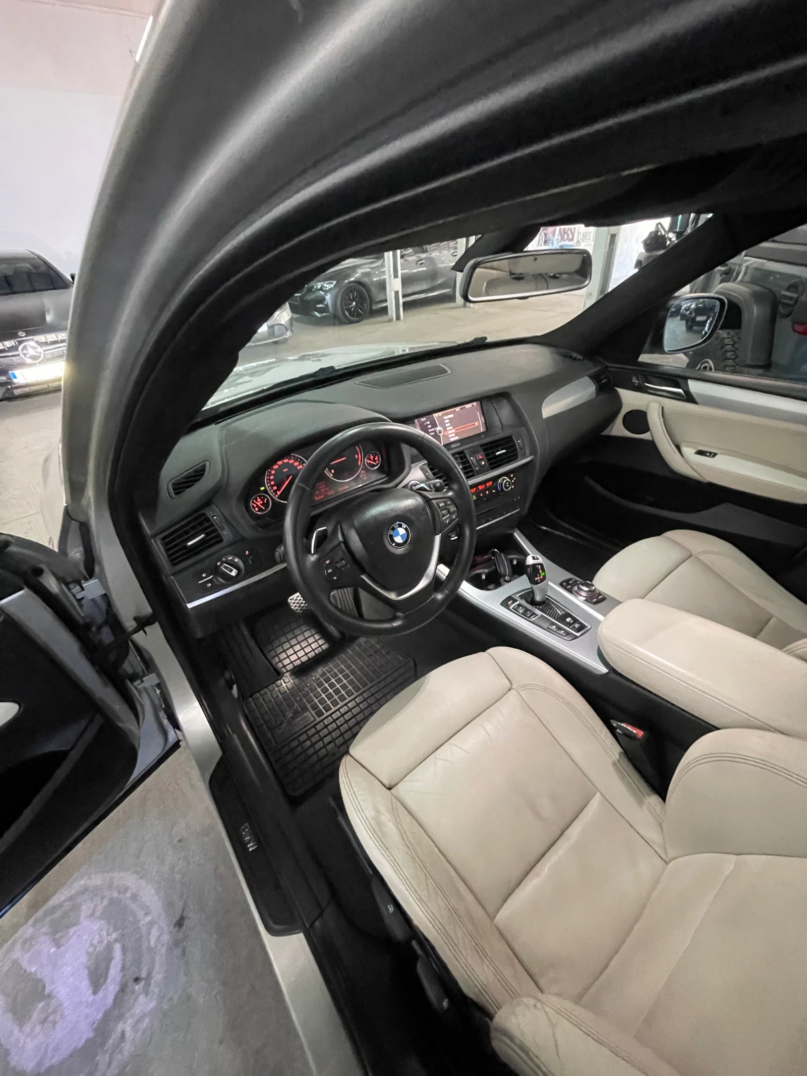 BMW X3 2.0Xdr/Камера/Кожа/ОБСЛУЖЕНА !!!, снимка 11 - Автомобили и джипове - 55961087