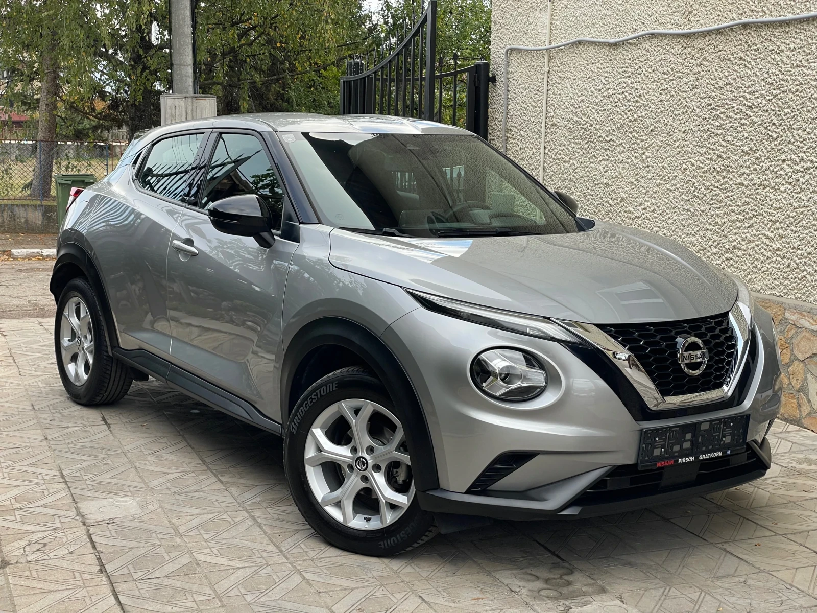 Nissan Juke 1.0DIG-T* 117kc* , снимка 15 - Автомобили и джипове - 56607222