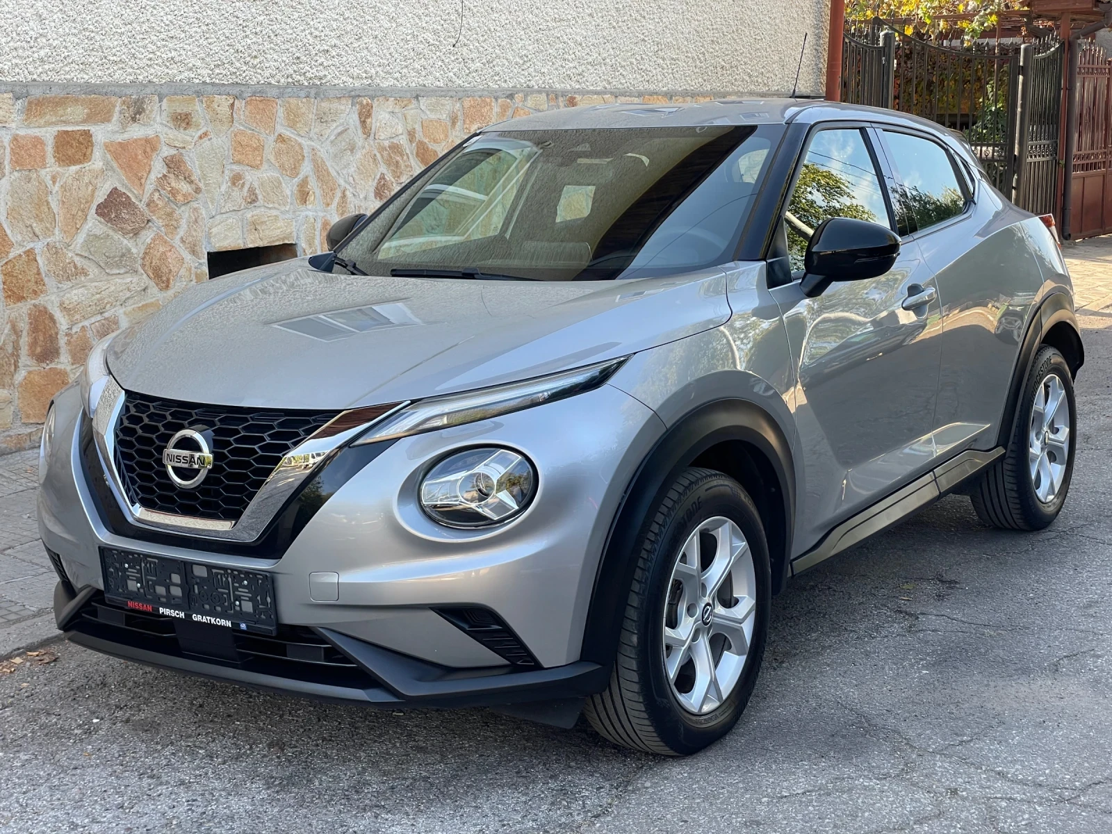 Nissan Juke 1.0DIG-T* 117kc* , снимка 17 - Автомобили и джипове - 56607222