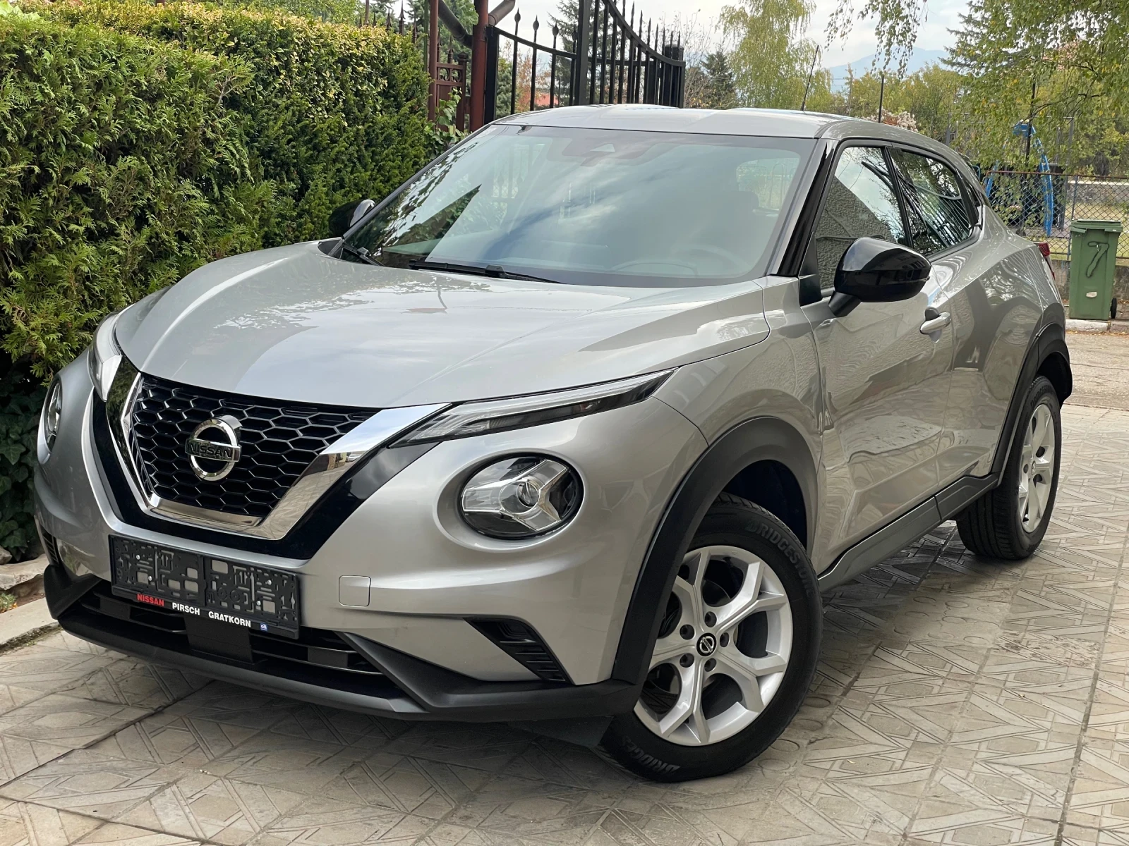 Nissan Juke 1.0DIG-T* 117kc* , снимка 14 - Автомобили и джипове - 56607222