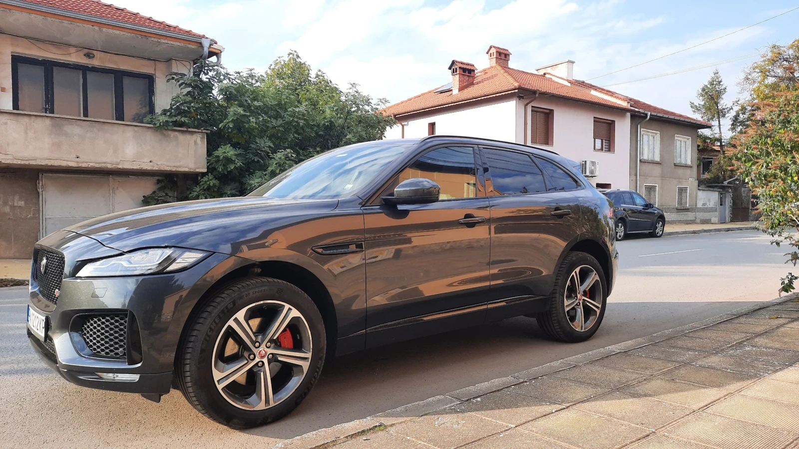 Jaguar F-PACE 300 к.с., снимка 2 - Автомобили и джипове - 56614942