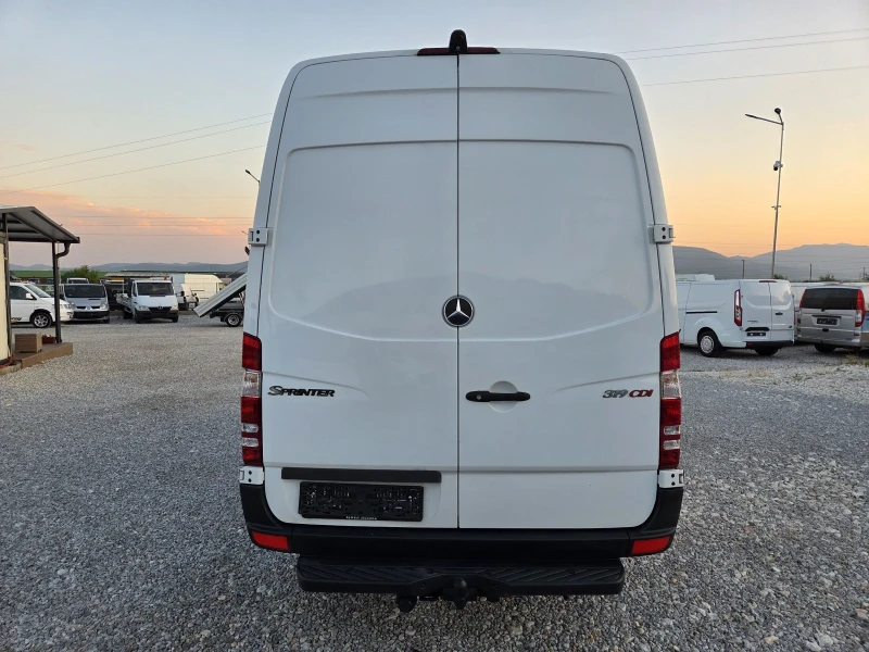 Mercedes-Benz Sprinter 319 КЛИМАТИК, Нави, Темпомат, снимка 4 - Бусове и автобуси - 50744797