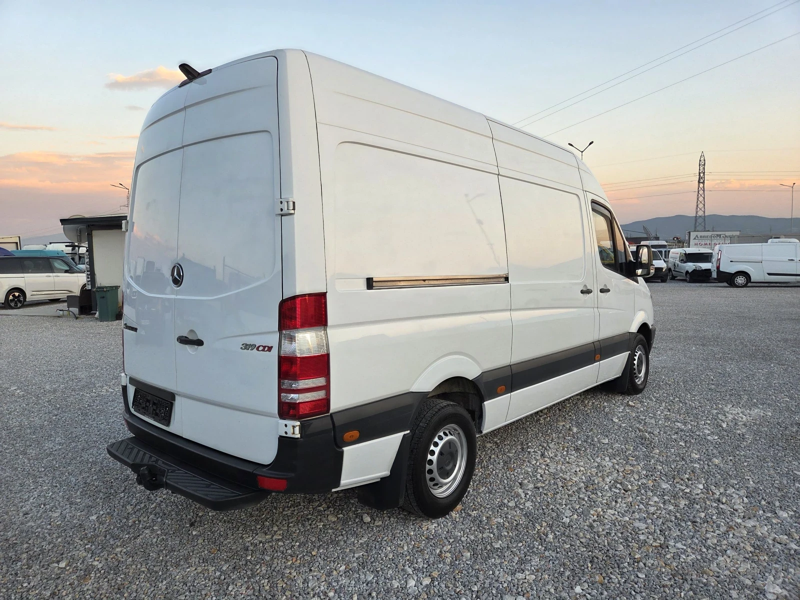 Mercedes-Benz Sprinter 319 КЛИМАТИК, Нави, Темпомат - изображение 5