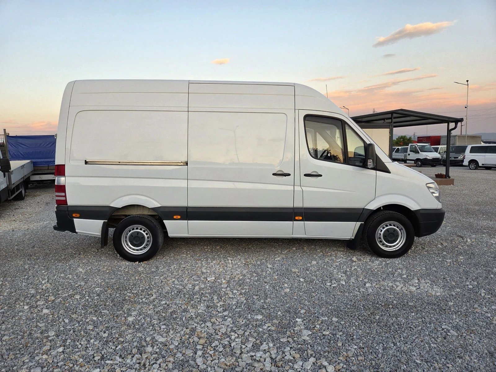 Mercedes-Benz Sprinter 319 КЛИМАТИК, Нави, Темпомат - изображение 6