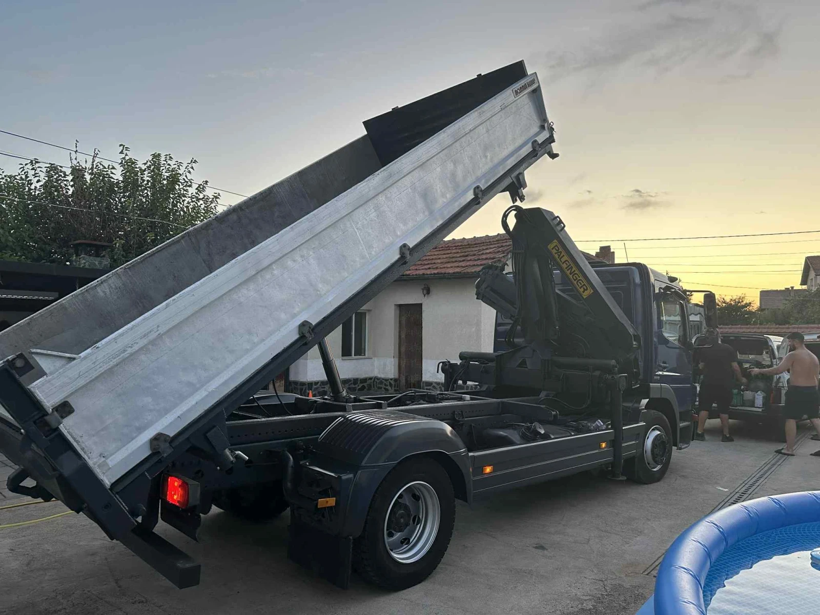 Mercedes-Benz Atego 1224 Самосвал с Кран КЛИМАТИК  - изображение 10