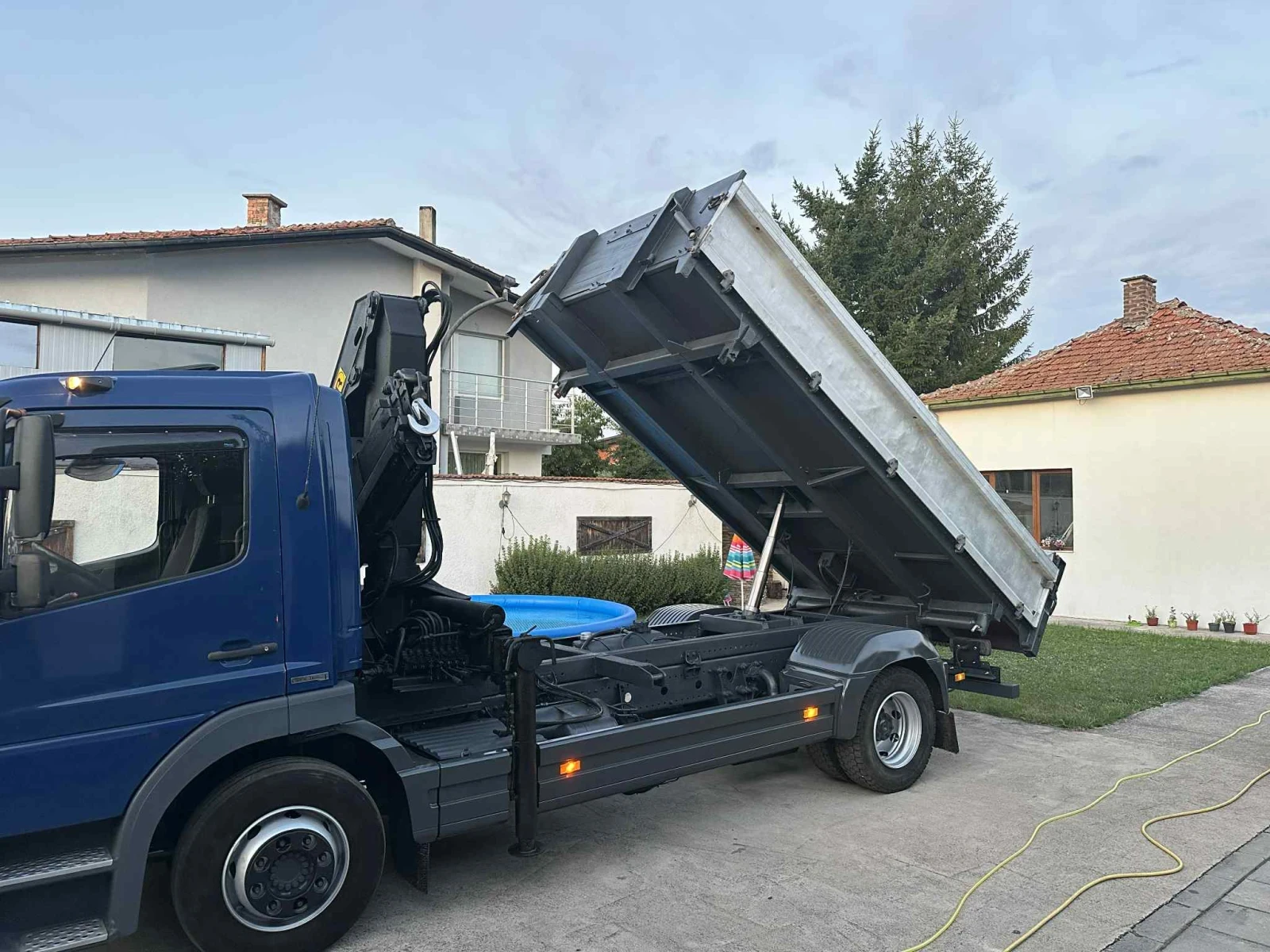 Mercedes-Benz Atego 1224 Самосвал с Кран КЛИМАТИК  - изображение 5