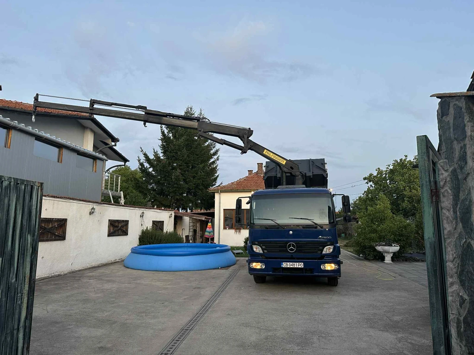 Mercedes-Benz Atego 1224 Самосвал с Кран КЛИМАТИК  - изображение 8
