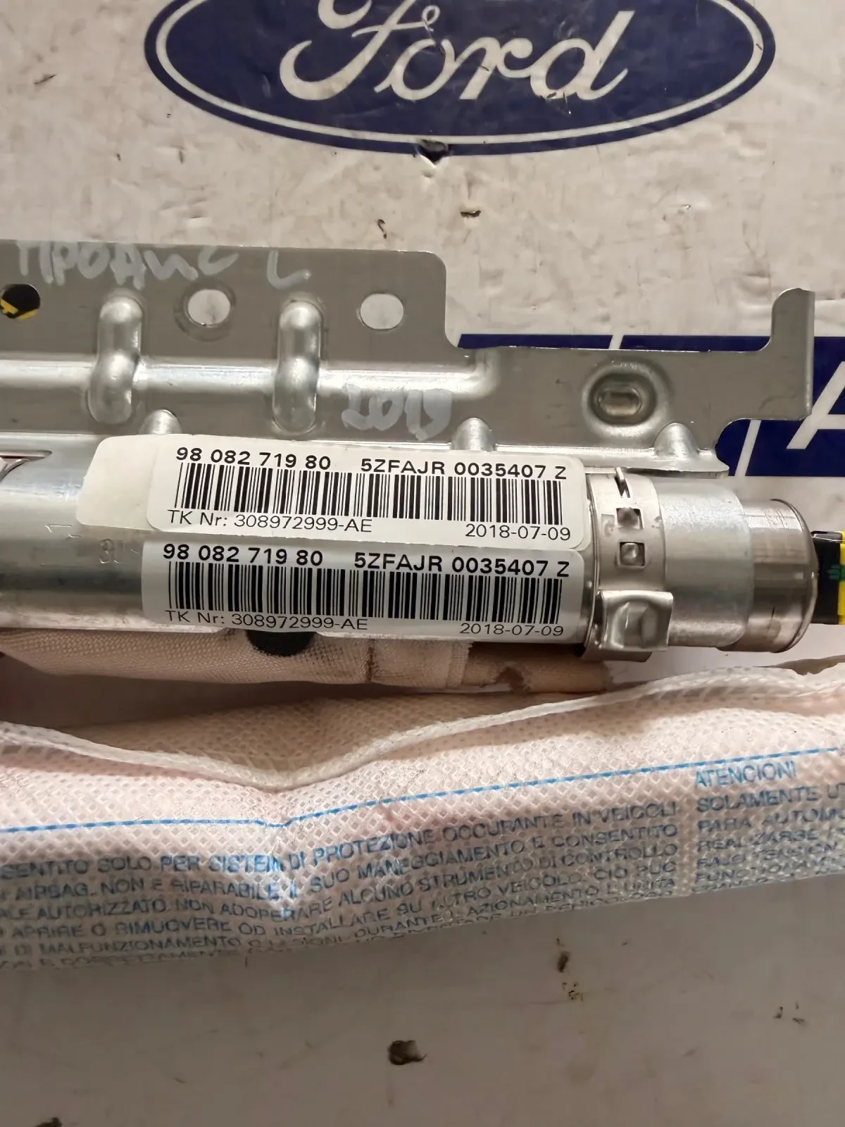 9808271980 Лява завеса AIRBAG TOYOTA PRO ACE 9808271980 