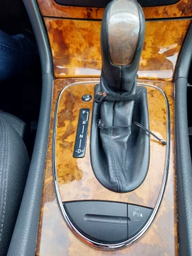 Mercedes-Benz E 220, снимка 7