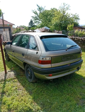 Opel Astra 1.6, снимка 3
