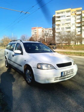 Opel Astra, снимка 2