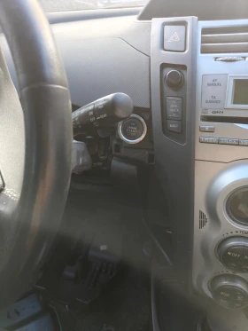 Toyota Yaris НА ЧАСТИ - 369 лв. - 23846158 5