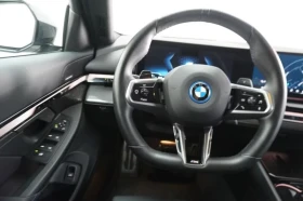 BMW 550 e/xDRIVE/489HP/MSPORTpro/20/360/NAVI/AMBI/915v - 71599 € / 140035.47 лв. - 95254276 8