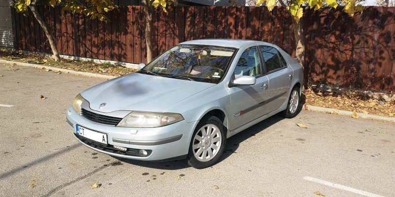 Renault Laguna Газов инжекцион, снимка 2 - Автомобили и джипове - 47805359