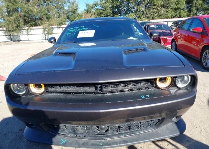 Dodge Challenger, снимка 8 - Автомобили и джипове - 49491144