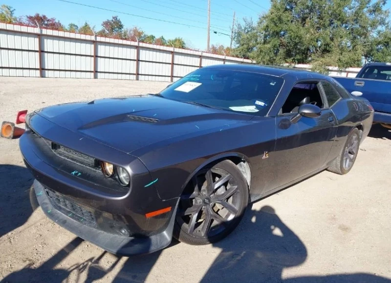 Dodge Challenger, снимка 1 - Автомобили и джипове - 49491144