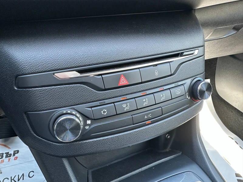 Peugeot 308 1.2i 82 к.с., снимка 12 - Автомобили и джипове - 50345708