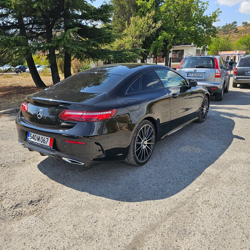 Mercedes-Benz E 220 AMG/4Matic/Burmester, снимка 7 - Автомобили и джипове - 51461913
