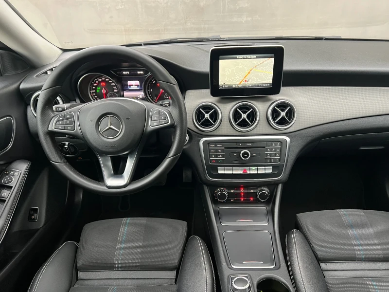 Mercedes-Benz CLA 220 CDI Facelift, снимка 11 - Автомобили и джипове - 52047874