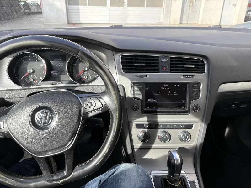 VW Golf 1.8 TSI, снимка 5 - Автомобили и джипове - 52100655