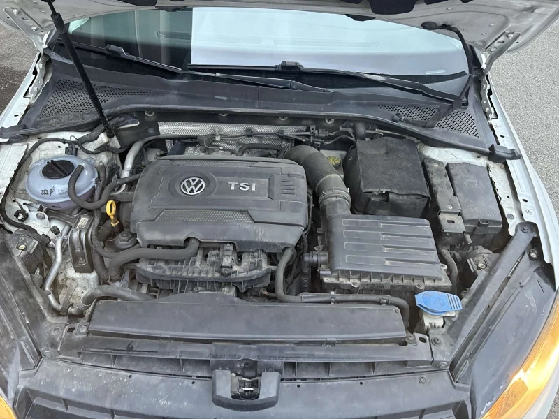 VW Golf 1.8 TSI, снимка 7 - Автомобили и джипове - 52100655