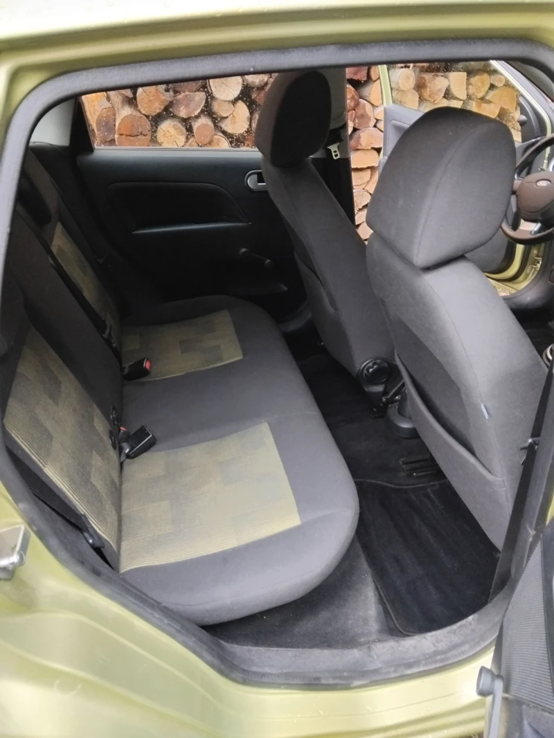 Ford Fiesta, снимка 6 - Автомобили и джипове - 52369406