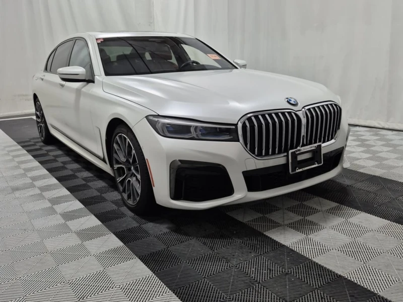 BMW 750 * 750LI XDRIVE * CARFAX * БЕЗ ПЪРВОНАЧАЛНА ВНОСКА, снимка 2 - Автомобили и джипове - 52841108