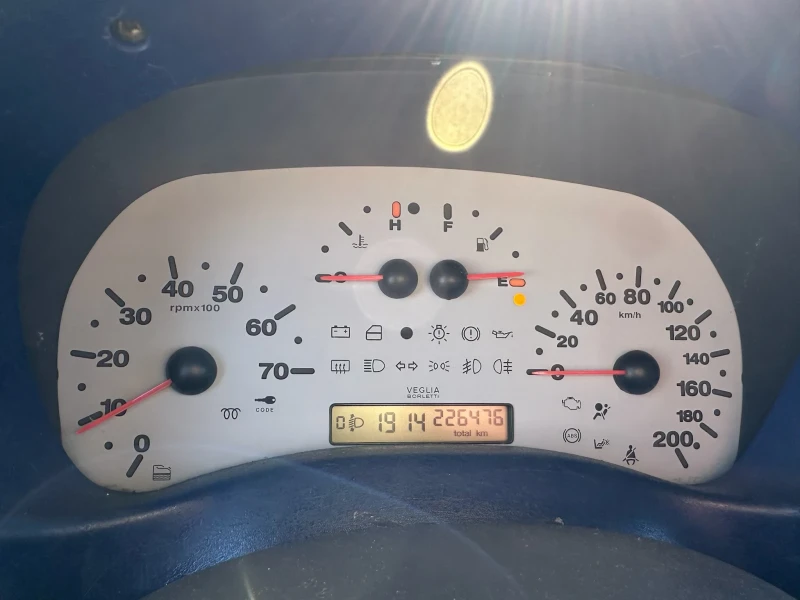 Fiat Doblo 1.9-  101ps, снимка 12 - Автомобили и джипове - 53197763