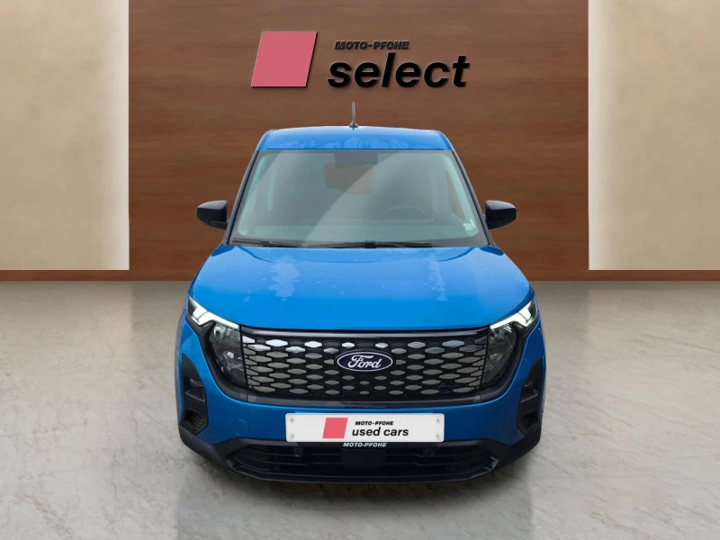 Ford Courier BEV 43 kWh, снимка 8 - Автомобили и джипове - 53515270