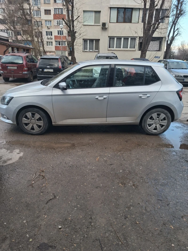 Skoda Fabia 1.2 tsi, снимка 2 - Автомобили и джипове - 53532702