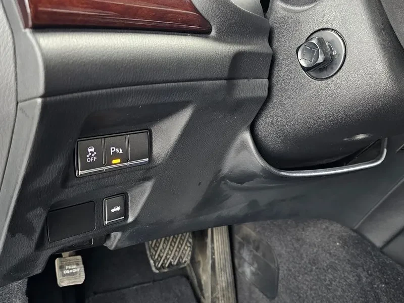 Infiniti Q70 3.7 STYLE, снимка 15 - Автомобили и джипове - 54854550