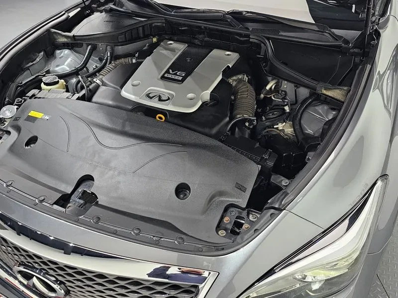 Infiniti Q70 3.7 STYLE, снимка 6 - Автомобили и джипове - 54854550