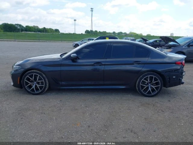 BMW 540 XDRIVE M PKG| HEAD UP| HARMAN| 360| , снимка 4 - Автомобили и джипове - 54983573