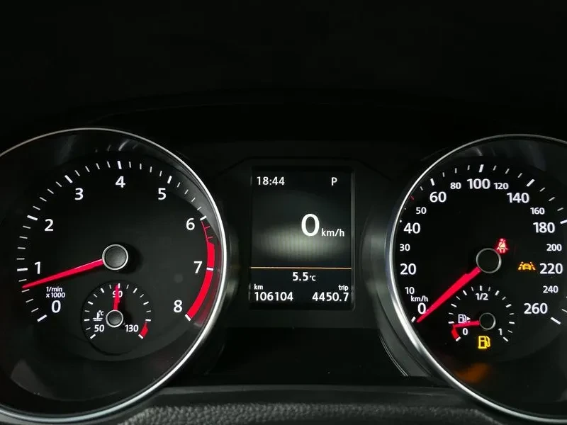 VW Passat 2.0 TSI - САМО 30% АВАНС, снимка 15 - Автомобили и джипове - 56267711