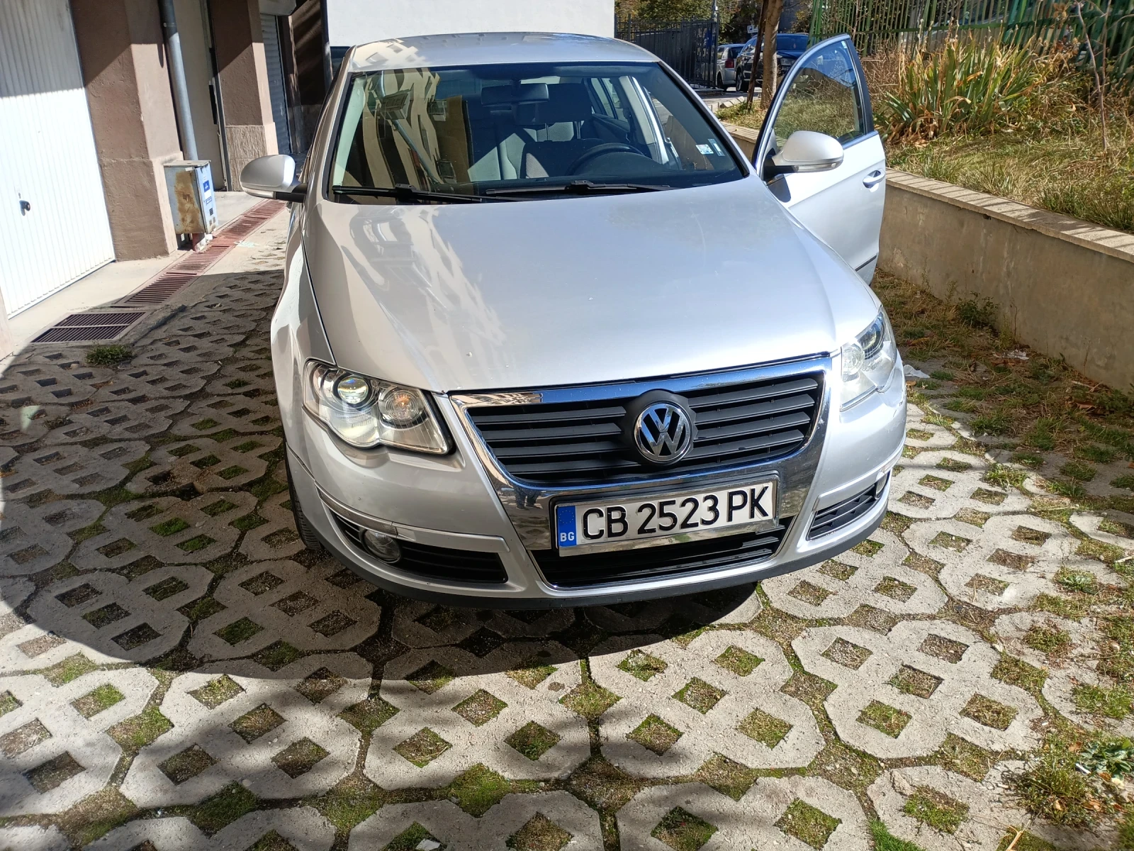 VW Passat 2.0 tdi, снимка 1