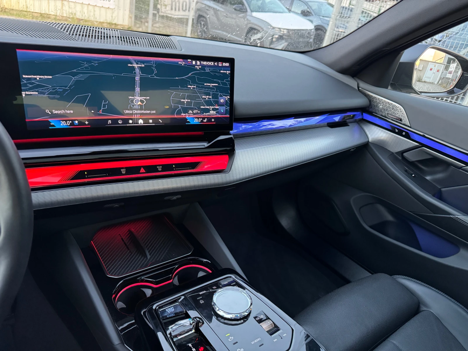 BMW i5 M-SPORT PRO, снимка 12 - Автомобили и джипове - 44159902