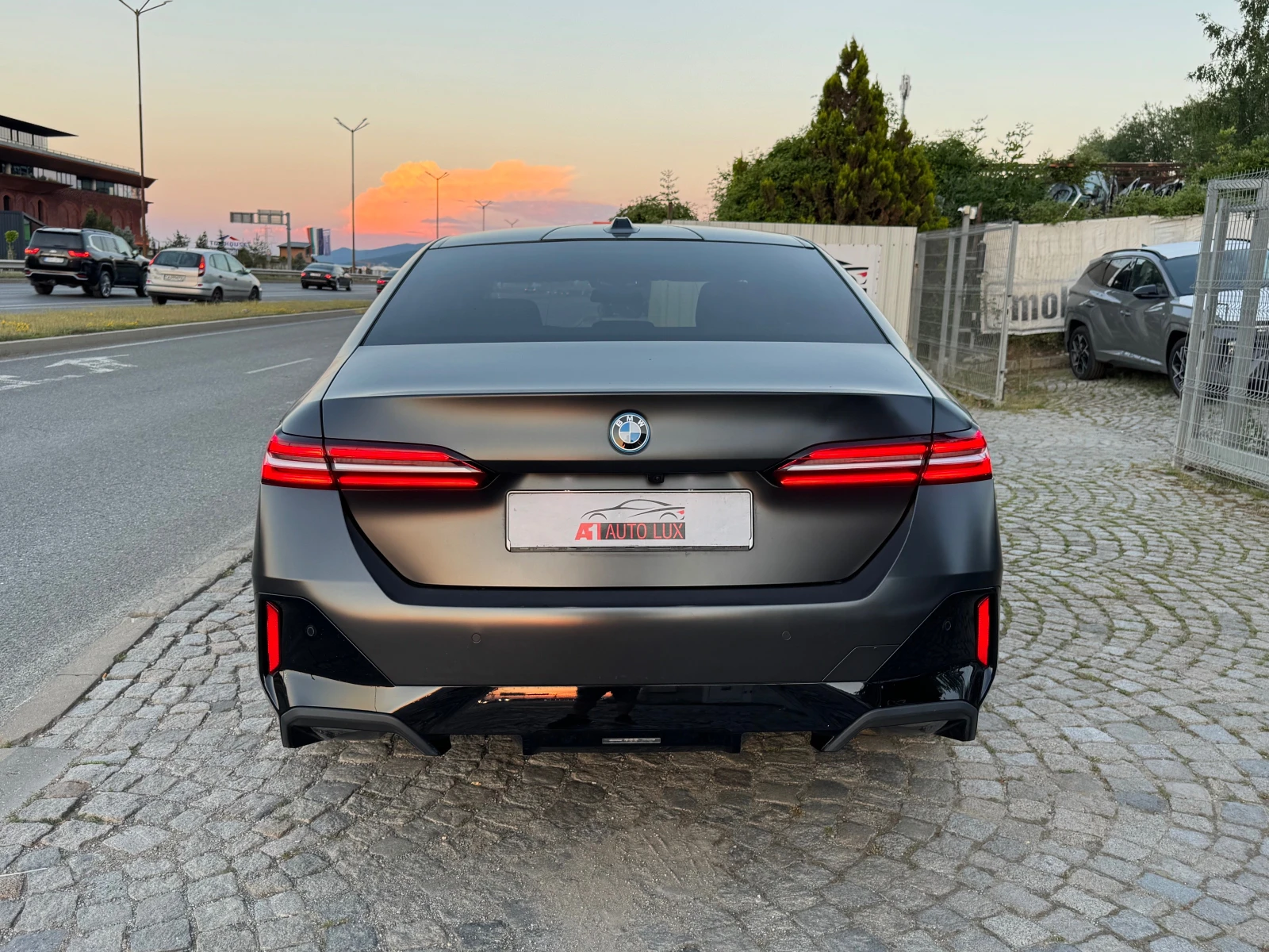 BMW i5 M-SPORT PRO, снимка 6 - Автомобили и джипове - 44159902