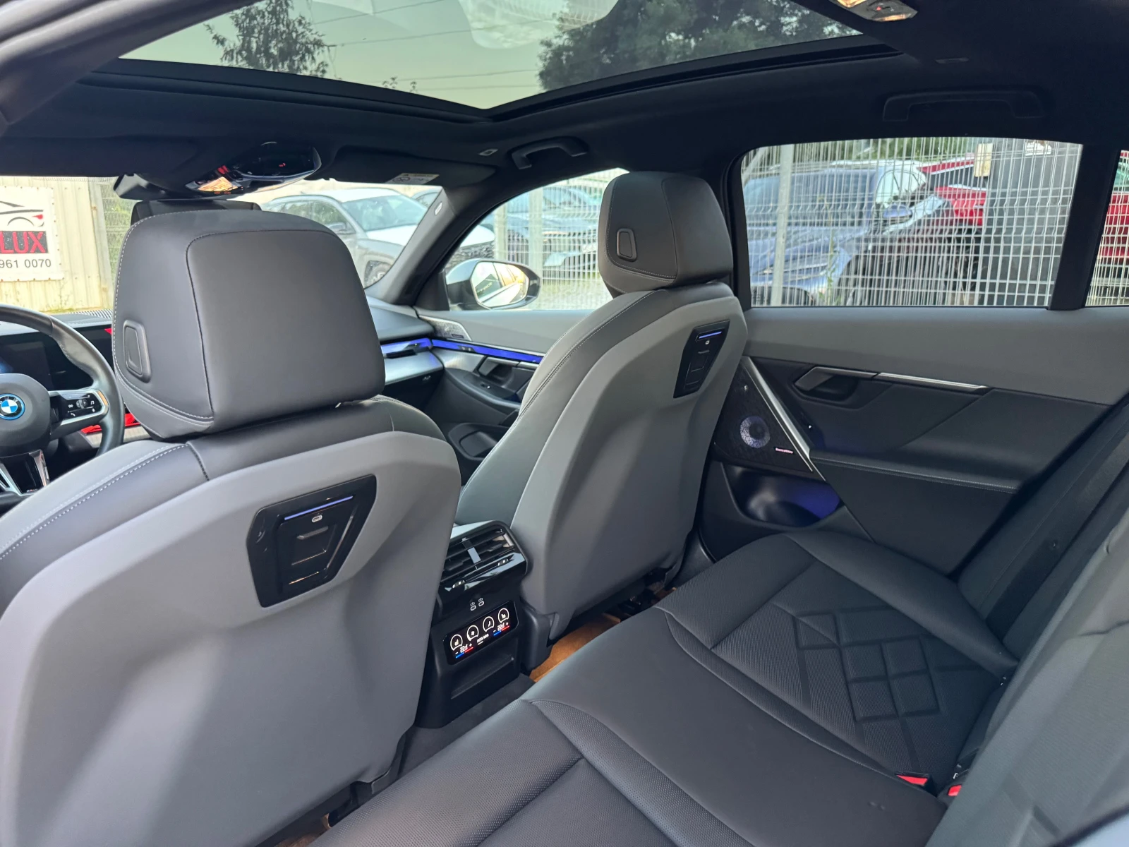 BMW i5 M-SPORT PRO, снимка 14 - Автомобили и джипове - 44159902