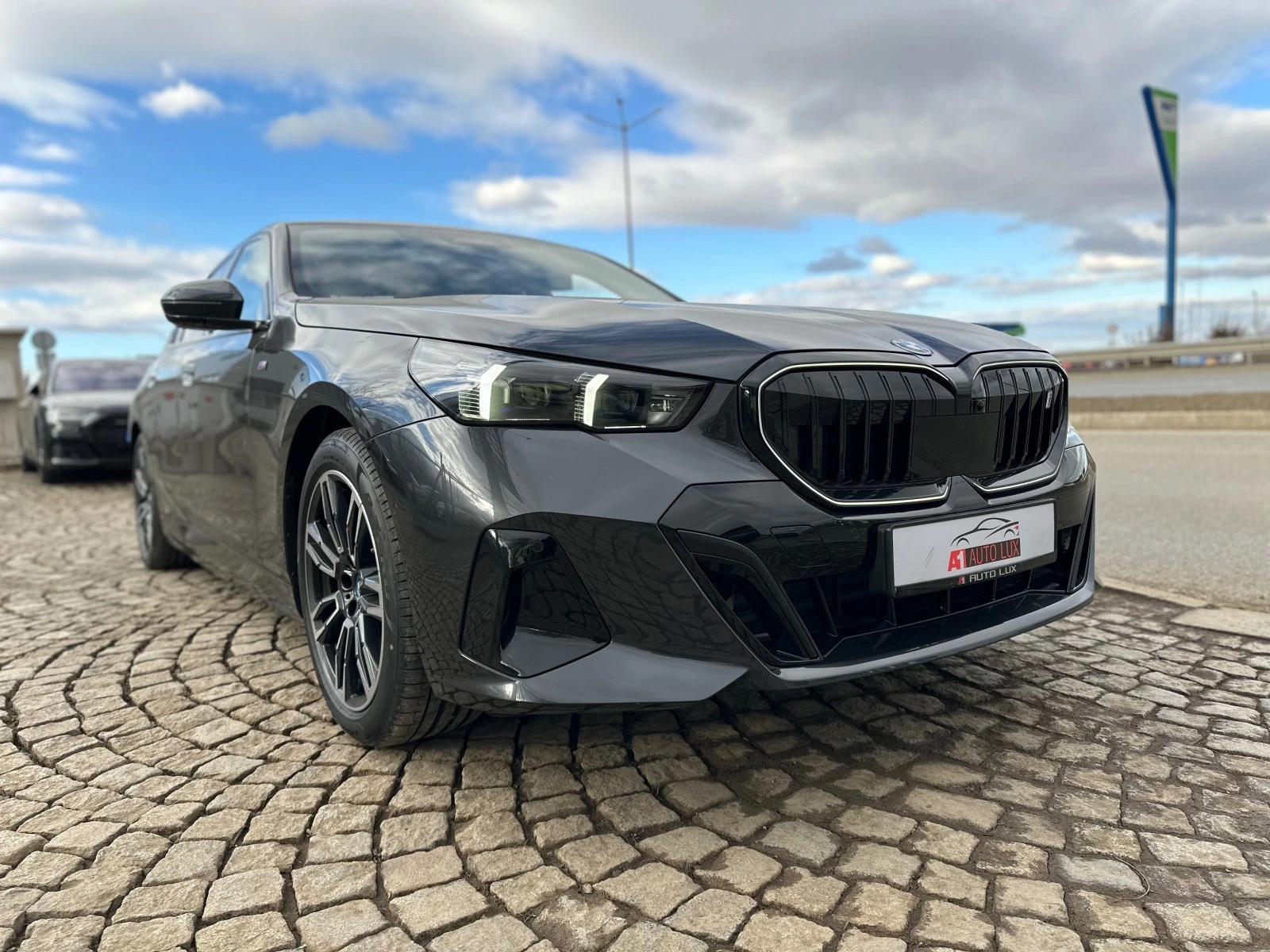 BMW i5 M-SPORT PRO - [1] 