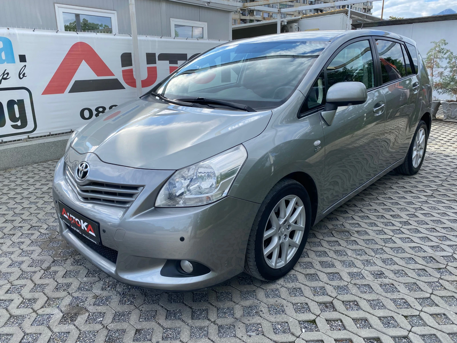 Toyota Verso 2.2D-150кс= АВТОМАТ= 7МЕСТА= 147х.км= НАВИ= КАМЕРА - изображение 6